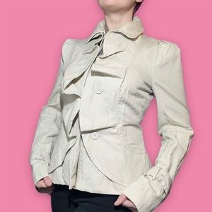 Vintage BCBG Maxazria Off White Ruffle Front Denim Style Jacket Small